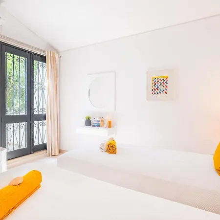 فيلة Holiday Home In Albufeira Near Praia Da Oura *